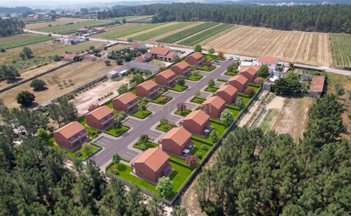 Land in Famalicao, Leiria District, Portugal 1