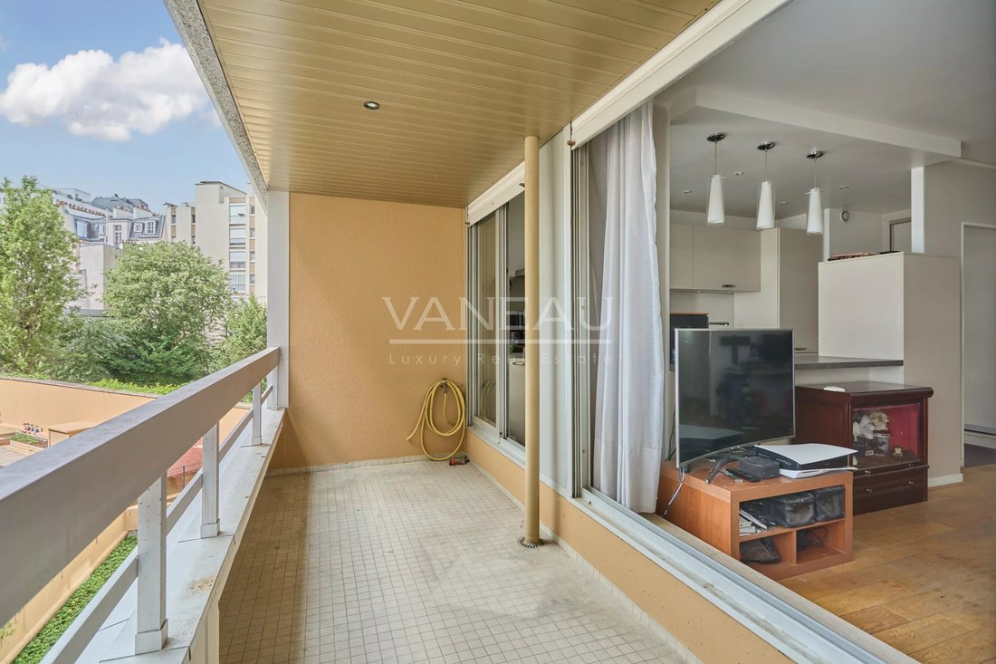 Apartment in Cambronne-Garibaldi, Paris 15e Arrondissement, Paris 2 - 18093370