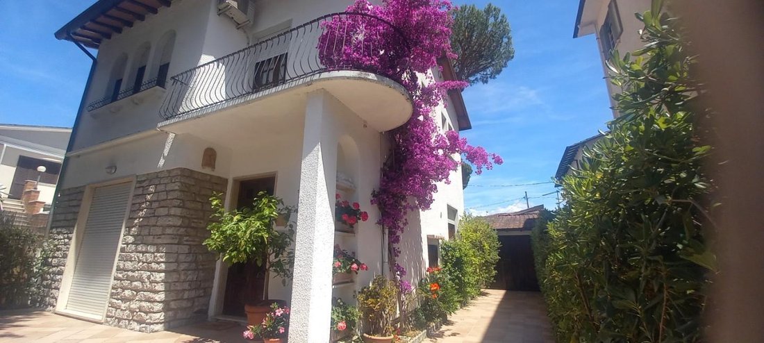House in Lido di Camaiore, Camaiore, Tuscany 5 - 18087274