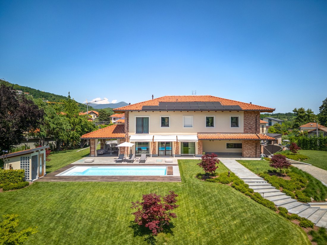 House in Giaveno, Piedmont, Italy 2 - 18098827