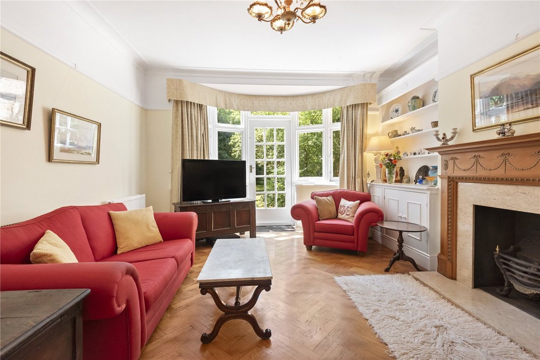 House in Castelnau, Richmond Upon Thames, England 5 - 18093559