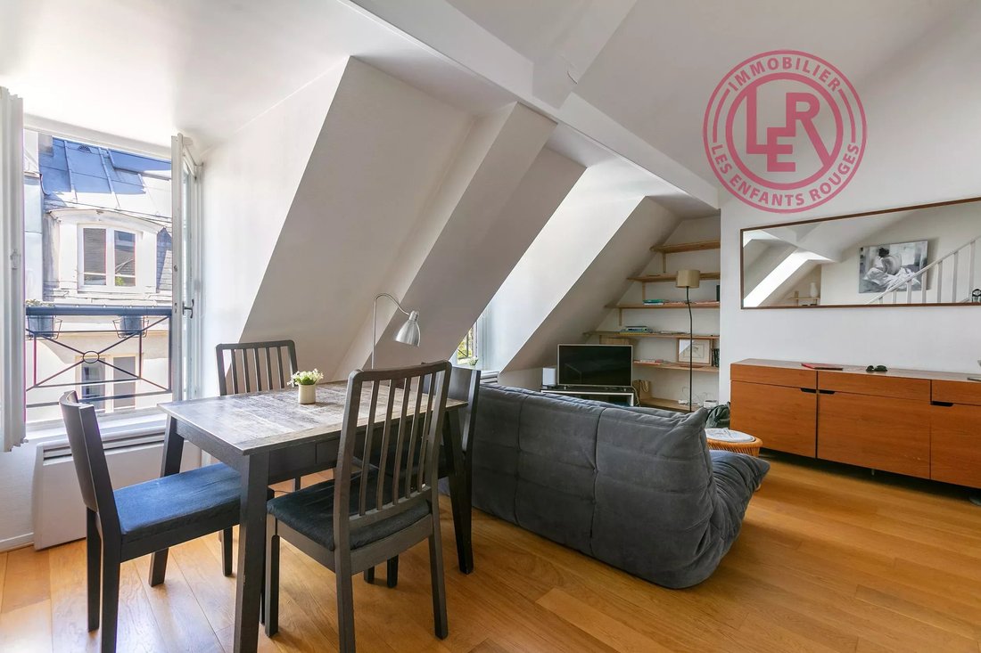 Apartment in Archives, Paris 3e Arrondissement, Paris 4 - 18101749