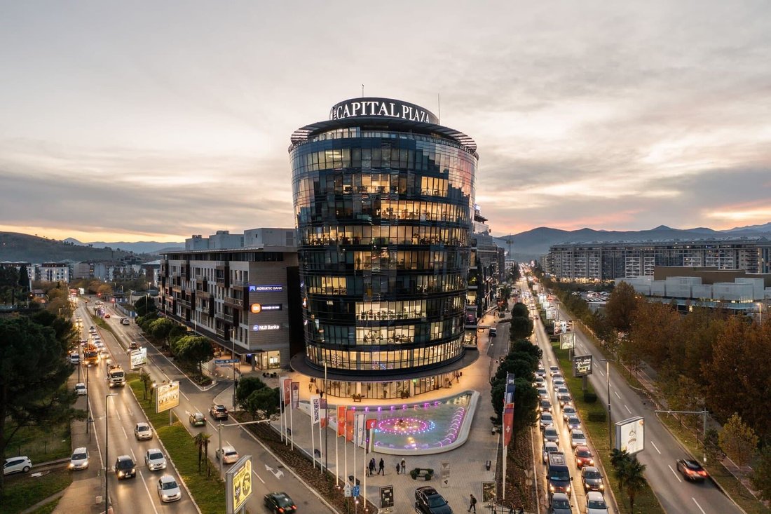 Apartment in Podgorica, Podgorica Municipality, Montenegro 2 - 16667379