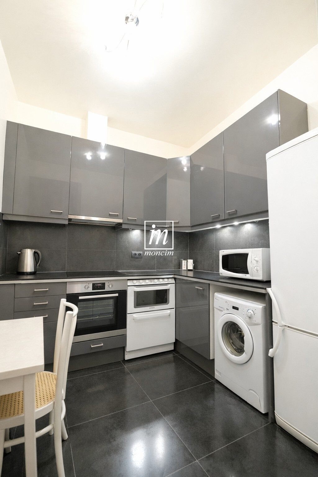 Apartment in Elysées-Madeleine, Paris 8e Arrondissement, Paris 5 - 17893302