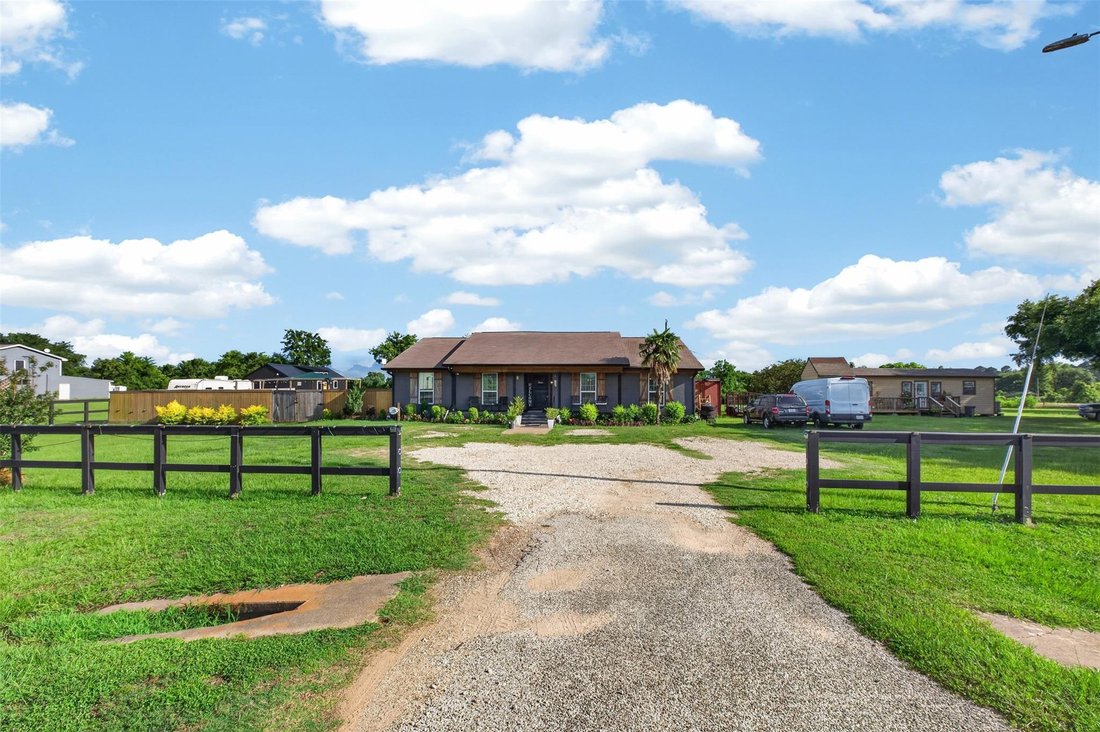 House in Waller, Texas, United States 4 - 18103221