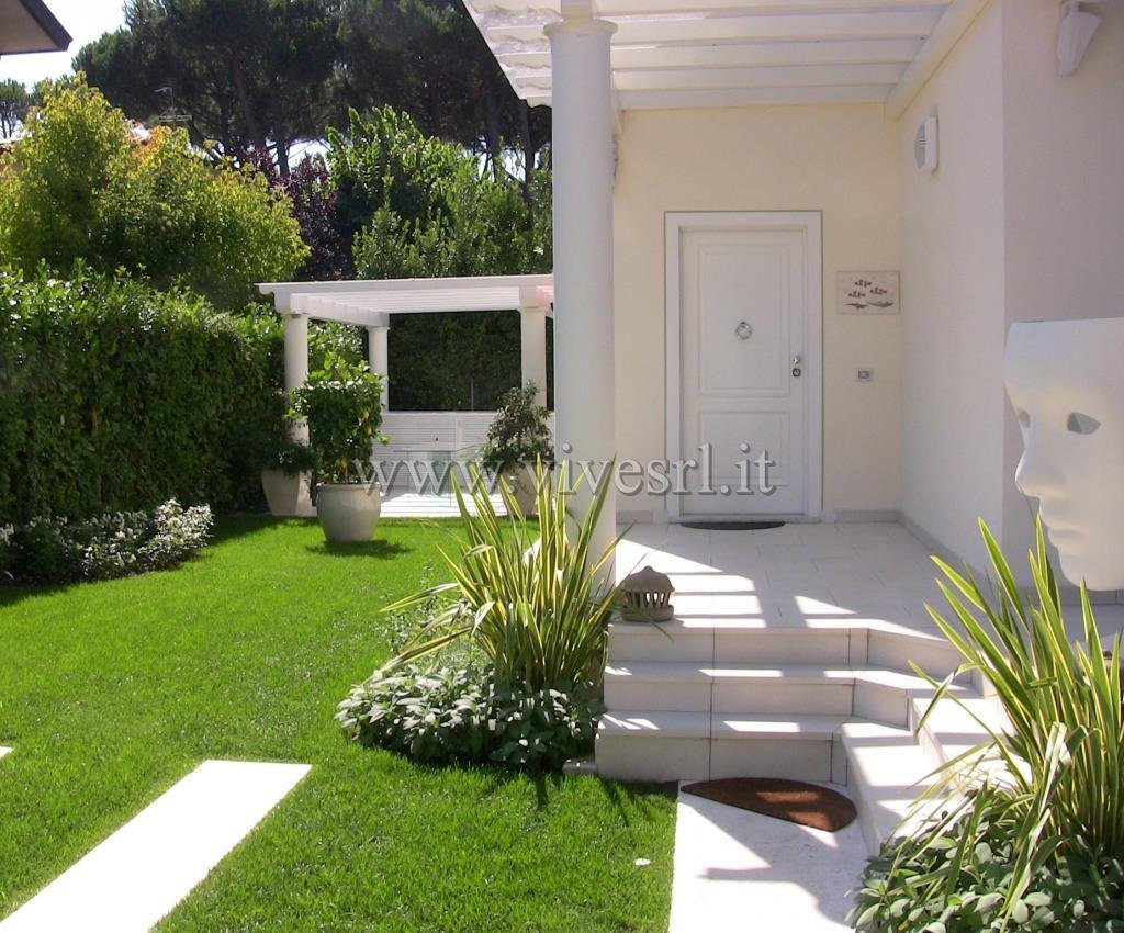 Villa in Motrone, Pietrasanta, Italy 1 - 17631164