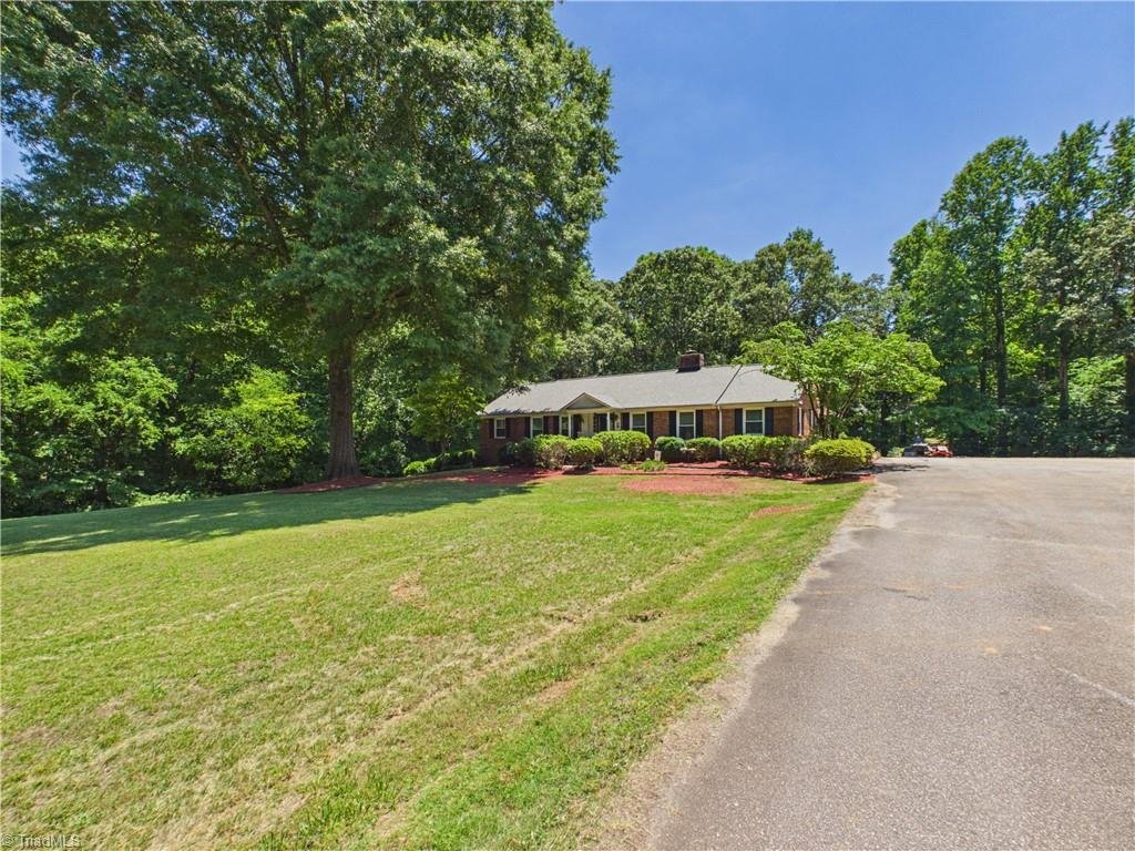 House in Randleman, North Carolina, United States 4 - 18098254
