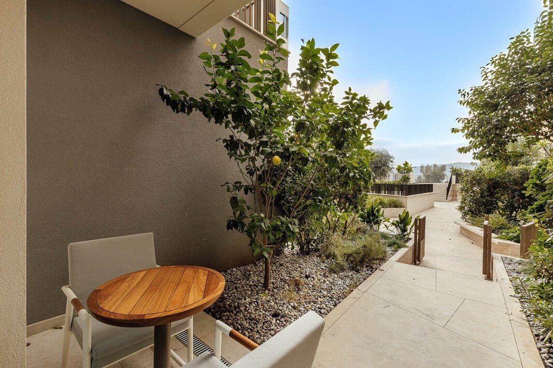 Apartment in Tivat, Tivat Municipality, Montenegro 3 - 17055199