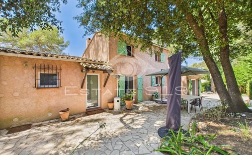 Villa in Valbonne, Provence-Alpes-Côte d'Azur, France 1