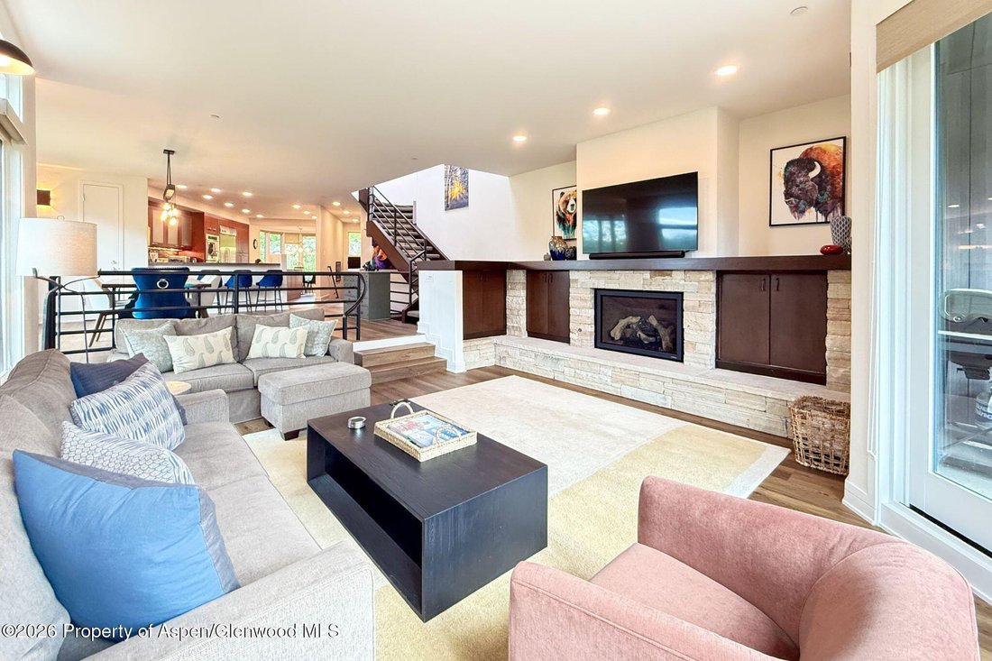 Townhouse in Snowmass Village, Colorado, United States 3 - 18103265