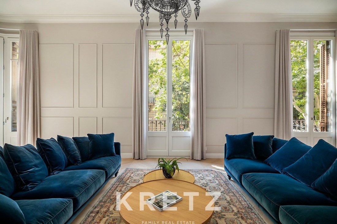 Apartment in Eixample, Barcelona, Spain 4 - 18096691