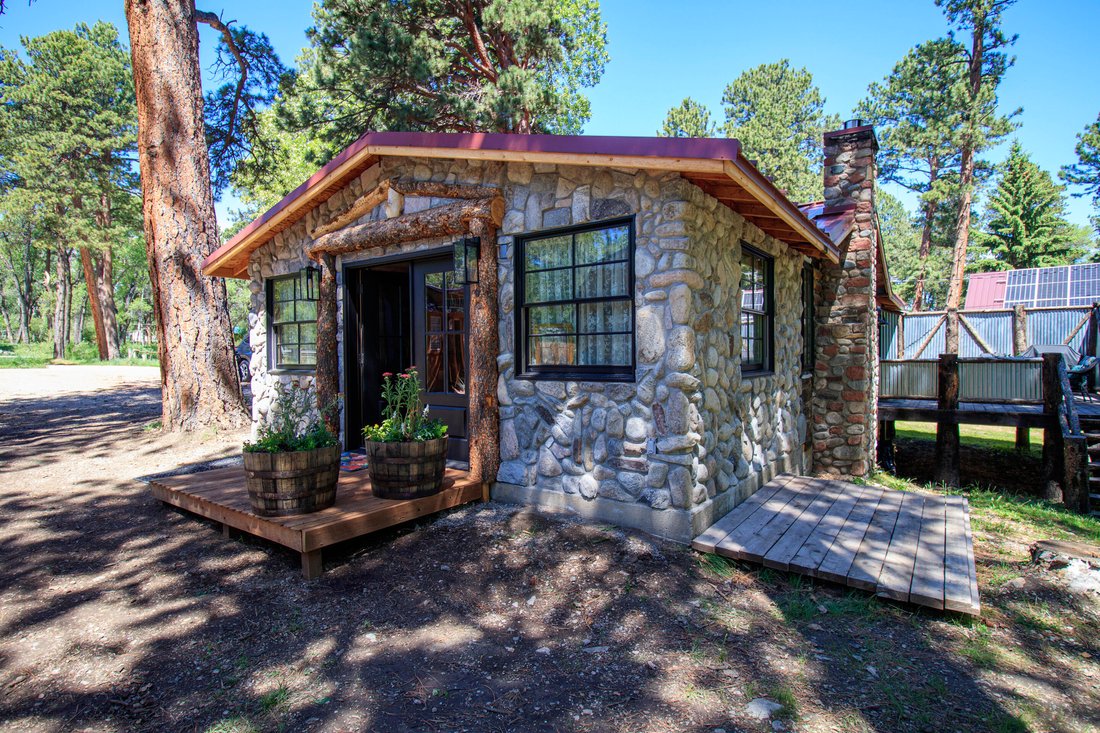 Banner, Wyoming, United States 2 - 18096390