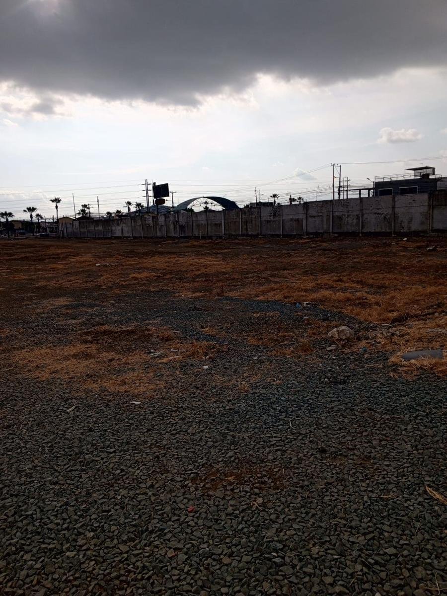 Land in Guayaquil, Guayas, Ecuador 3 - 18093119
