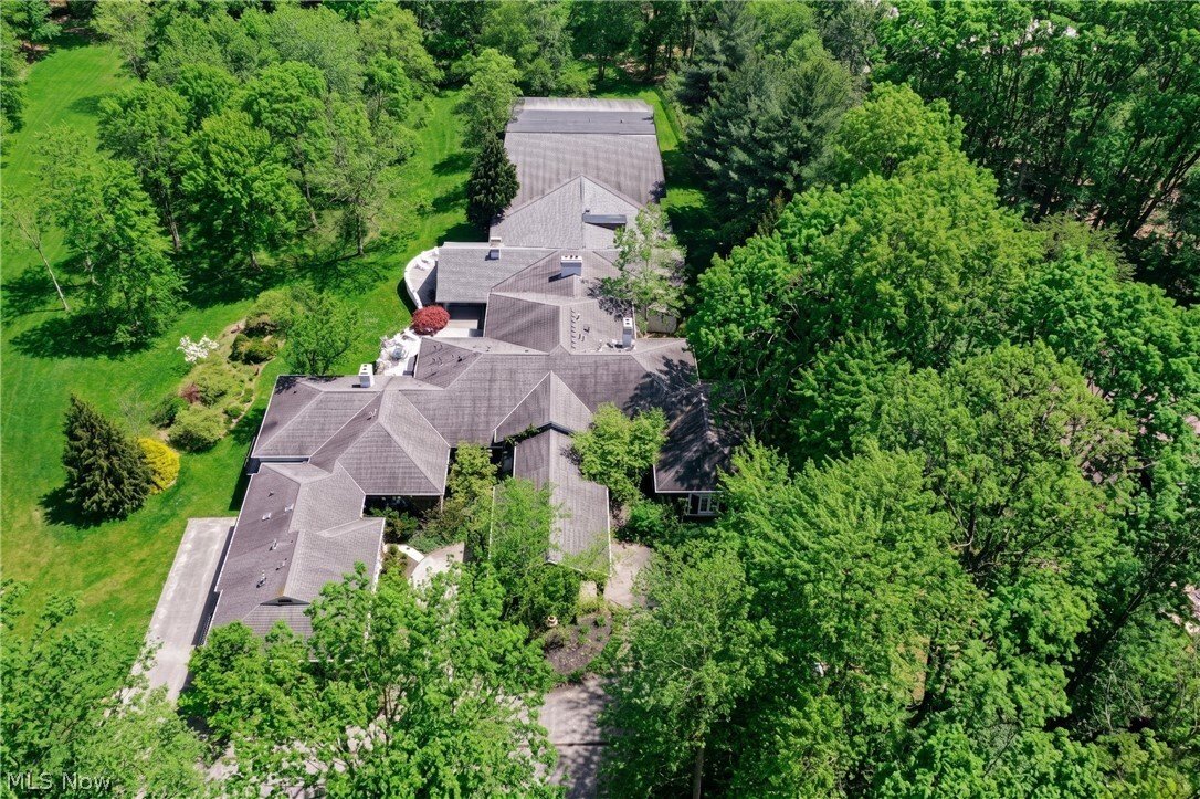 House in Pepper Pike, Ohio, United States 2 - 18098102