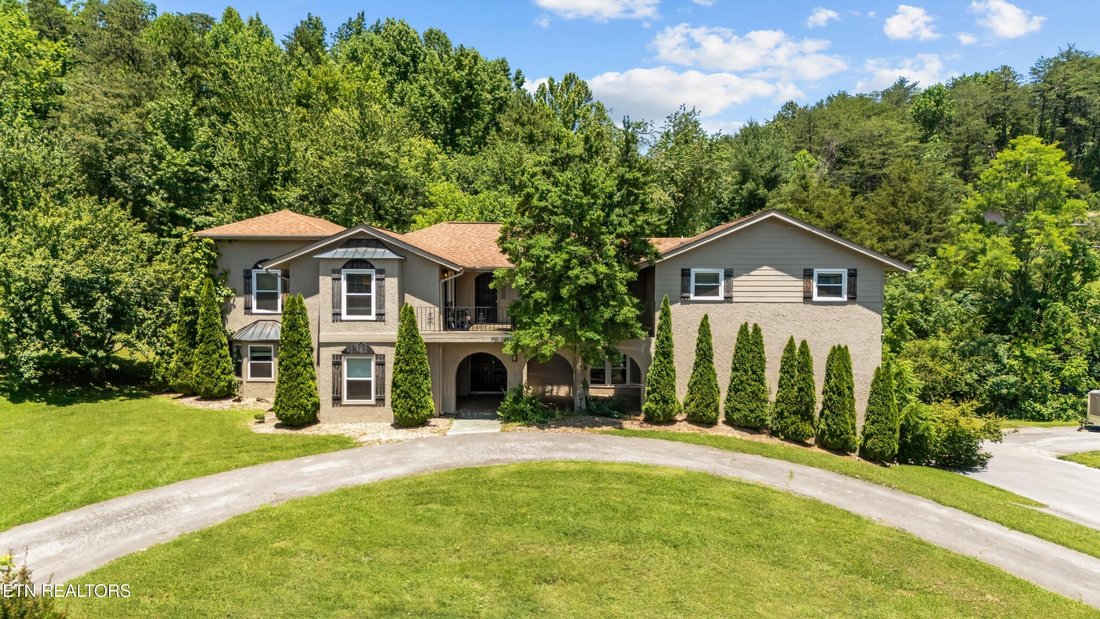 House in Pigeon Forge, Tennessee, United States 1 - 18095580