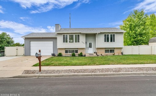 House in West Bountiful, Utah, United States 1