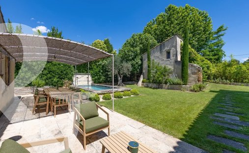House in Mouriès, Provence-Alpes-Côte d'Azur, France 1