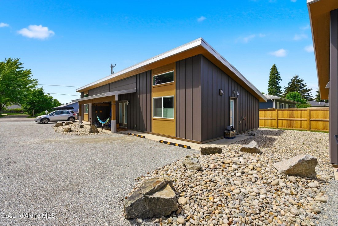 Sandpoint, Idaho, United States 3 - 18104695