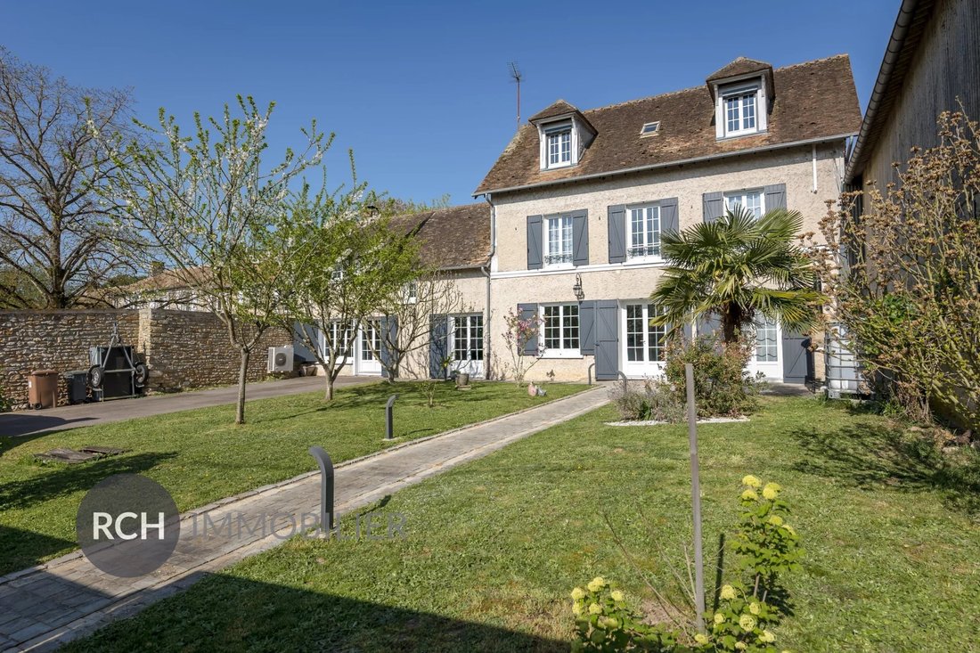 House in Thoiry, Ile-de-France, France 1 - 18093720