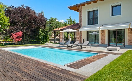 House in Giaveno, Piedmont, Italy 1