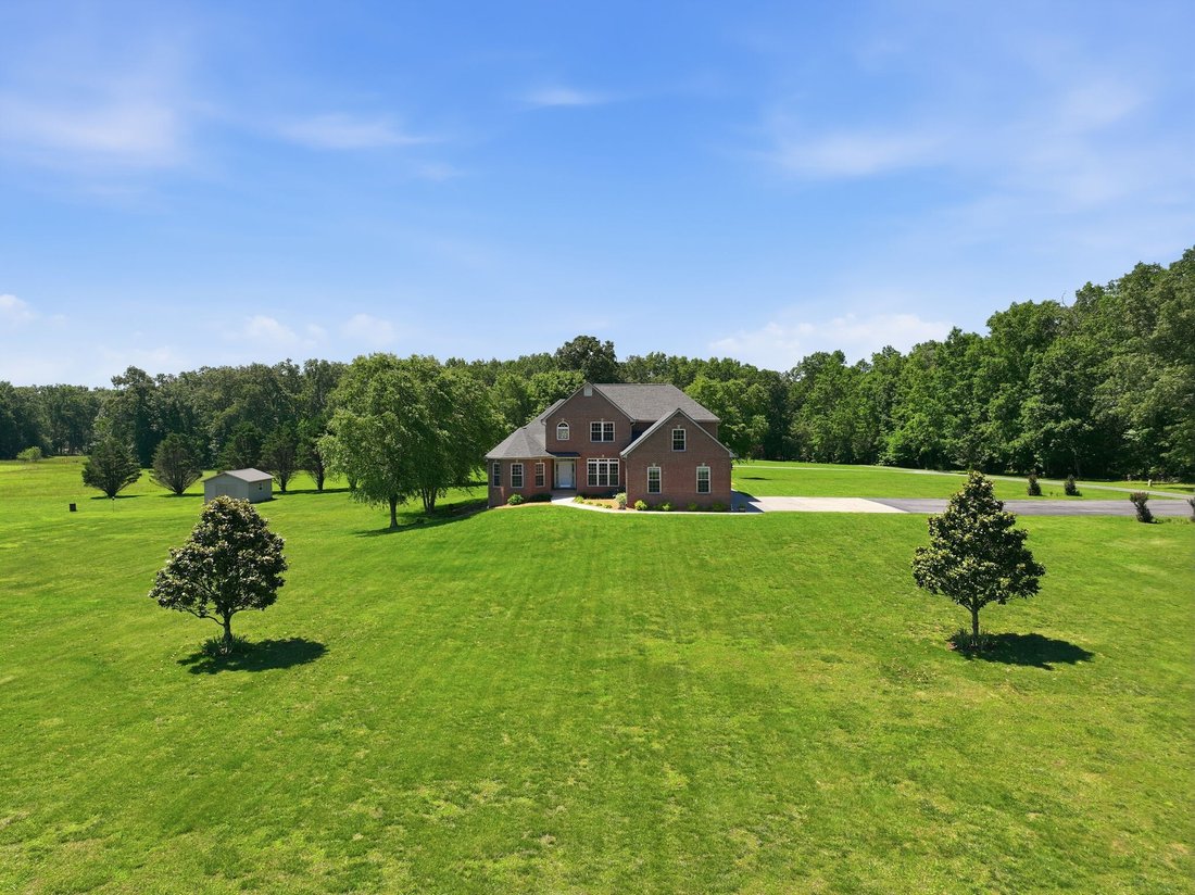 House in Tullahoma, Tennessee, United States 1 - 18092296