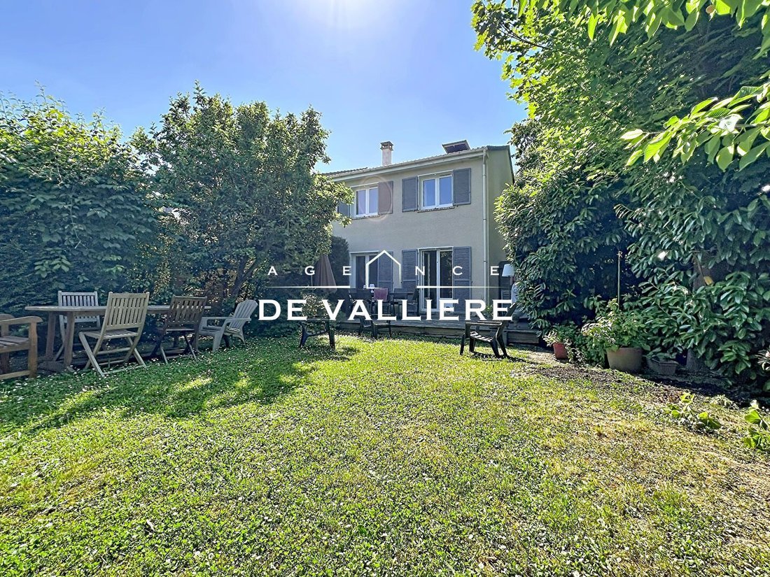 House in Centre Ville, Rueil-Malmaison, France 1 - 18107214