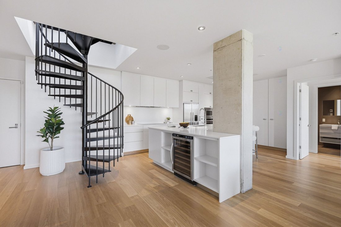 Condo in Montréal, Quebec, Canada 4 - 18107352