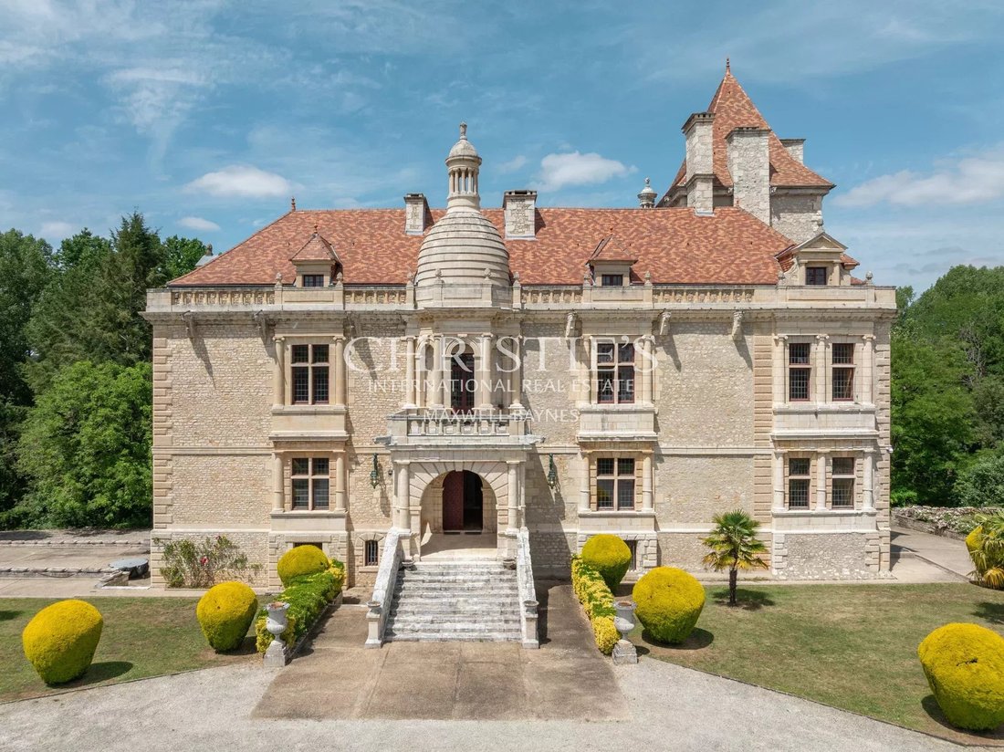 Castle in Saint Ausone-Saint Martin-Saint Gelais, Angoulême, France 2 - 13989480