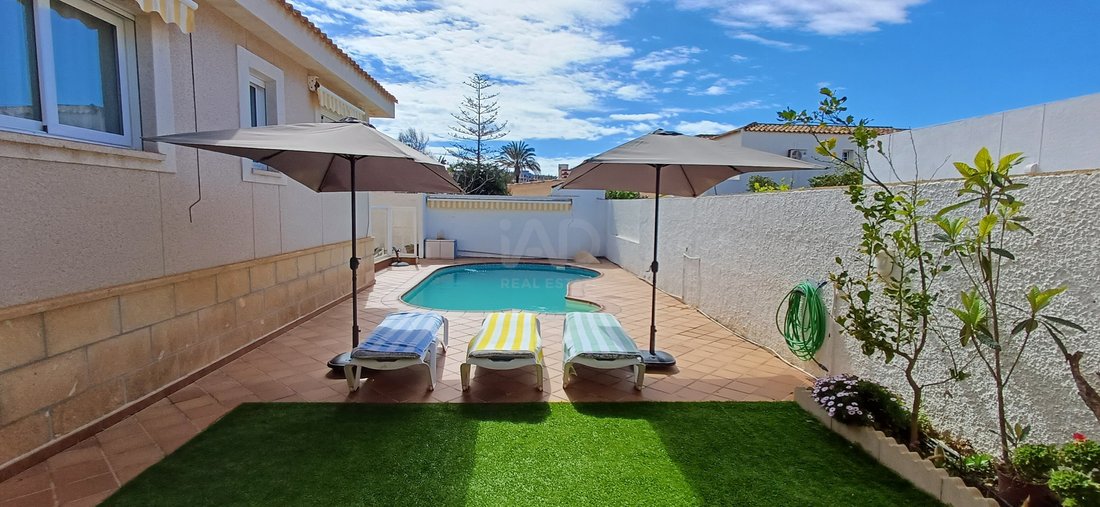 Chalet in La Manga del Mar Menor, San Javier, Región de Murcia 2 - 18094310