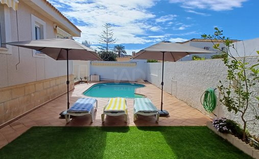 Chalet in La Manga del Mar Menor, San Javier, Murcia 1