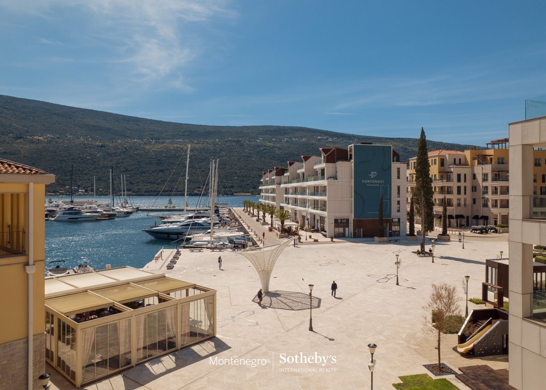 Apartment in Kumbor, Herceg Novi Municipality, Montenegro 2 - 17388736