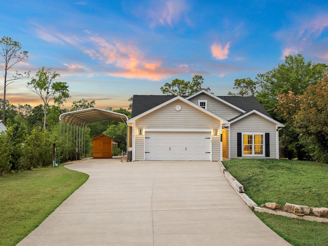 House in Freeport, Florida, United States 3 - 17757675