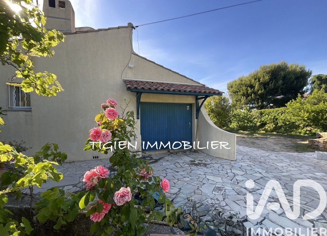 House in Six-Fours-les-Plages, Provence-Alpes-Côte d'Azur, France 2 - 18105956