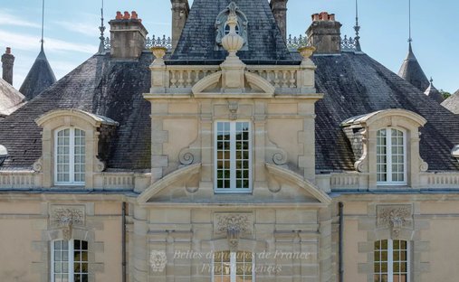 Castle in Poitiers, Nouvelle-Aquitaine, France 1