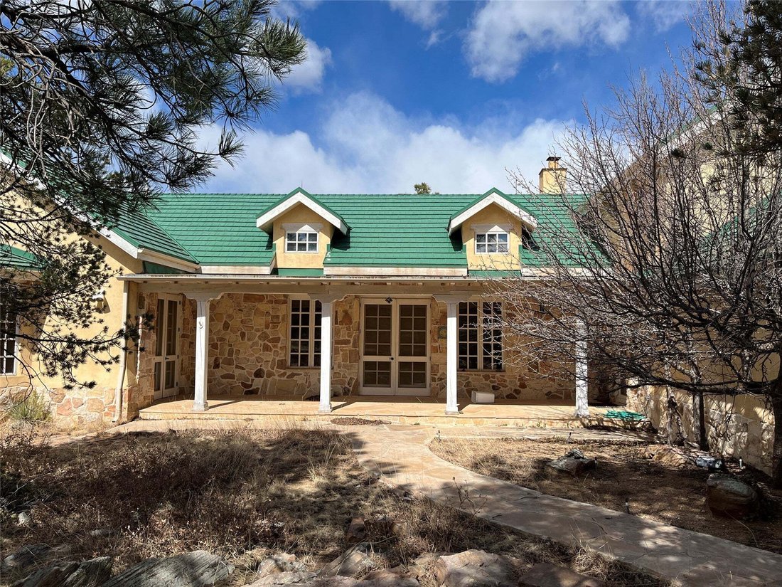 House in Las Vegas, New Mexico, United States 3 - 18094655
