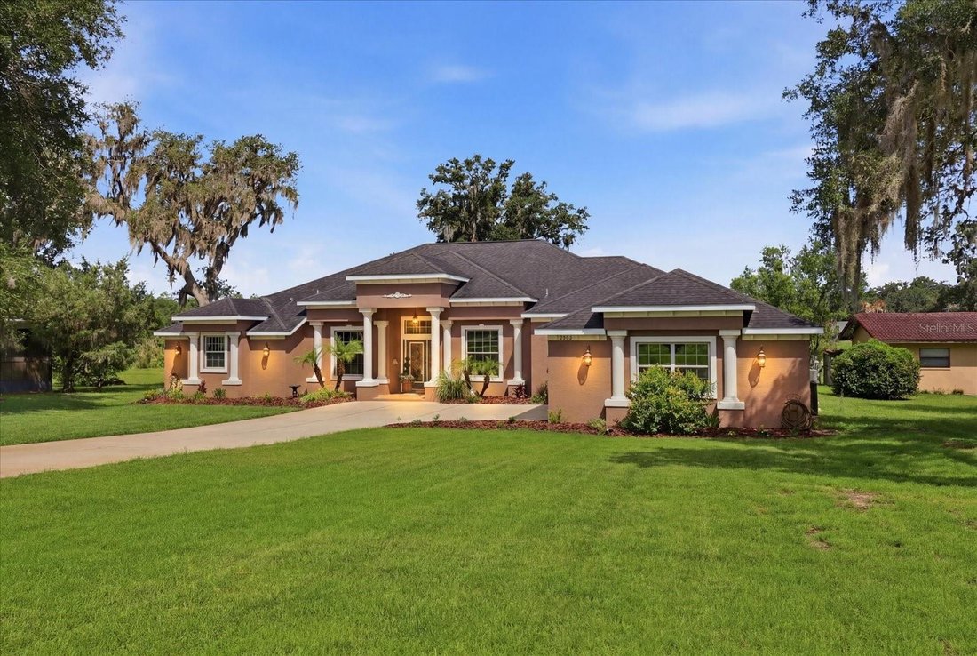 House in Inverness, Florida, United States 1 - 18095538