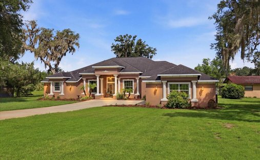 House in Inverness, Florida, United States 1