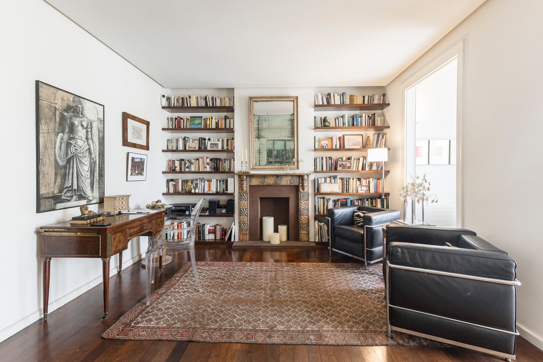 Apartment in Eixample, Barcelona, Spain 2 - 18096087