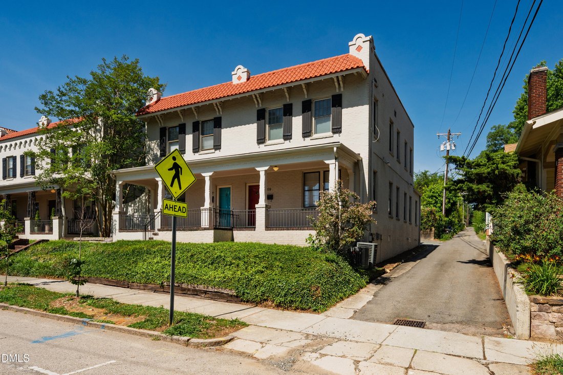 Condo in Durham, North Carolina, United States 3 - 18102499