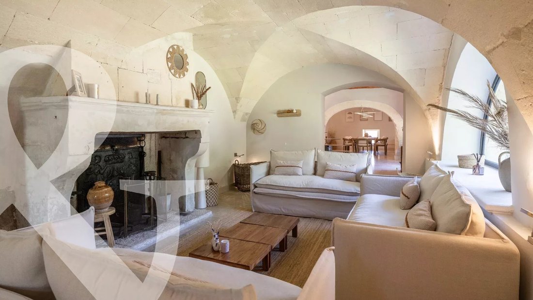 House in Mouriès, Provence-Alpes-Côte d'Azur, France 5 - 15277247