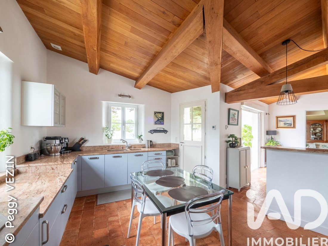 House in Rivedoux-Plage, Nouvelle-Aquitaine, France 3 - 18096992