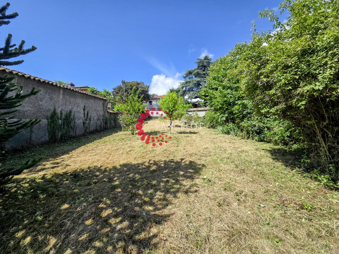 House in Sainte-Foy-lès-Lyon, Auvergne-Rhône-Alpes, France 3 - 18016447