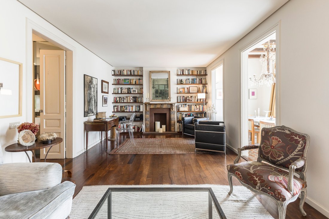 Apartment in Eixample, Barcelona, Spain 4 - 18096087