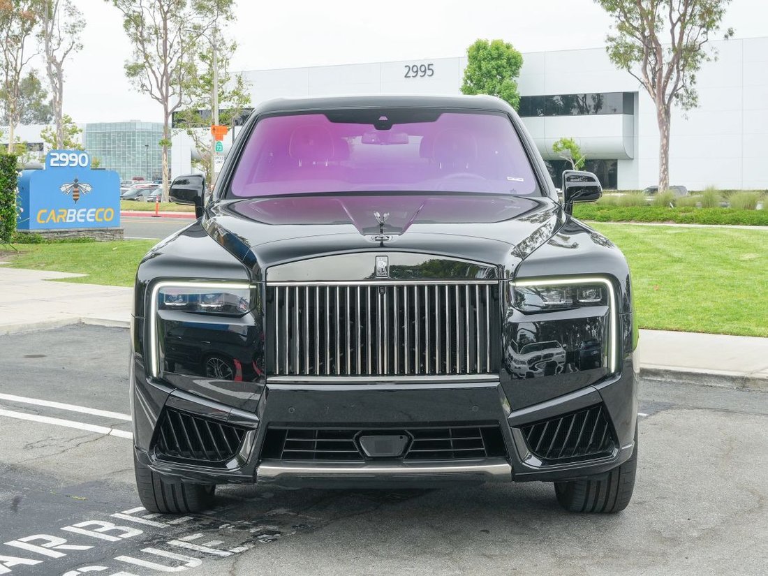 Suv in Costa Mesa, CA, United States 2 - 18103730