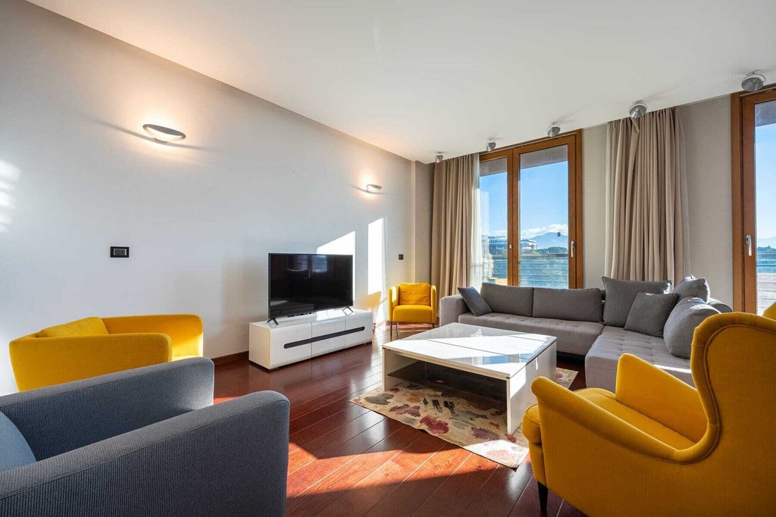 Apartment in Podgorica, Podgorica Municipality, Montenegro 4 - 16862943