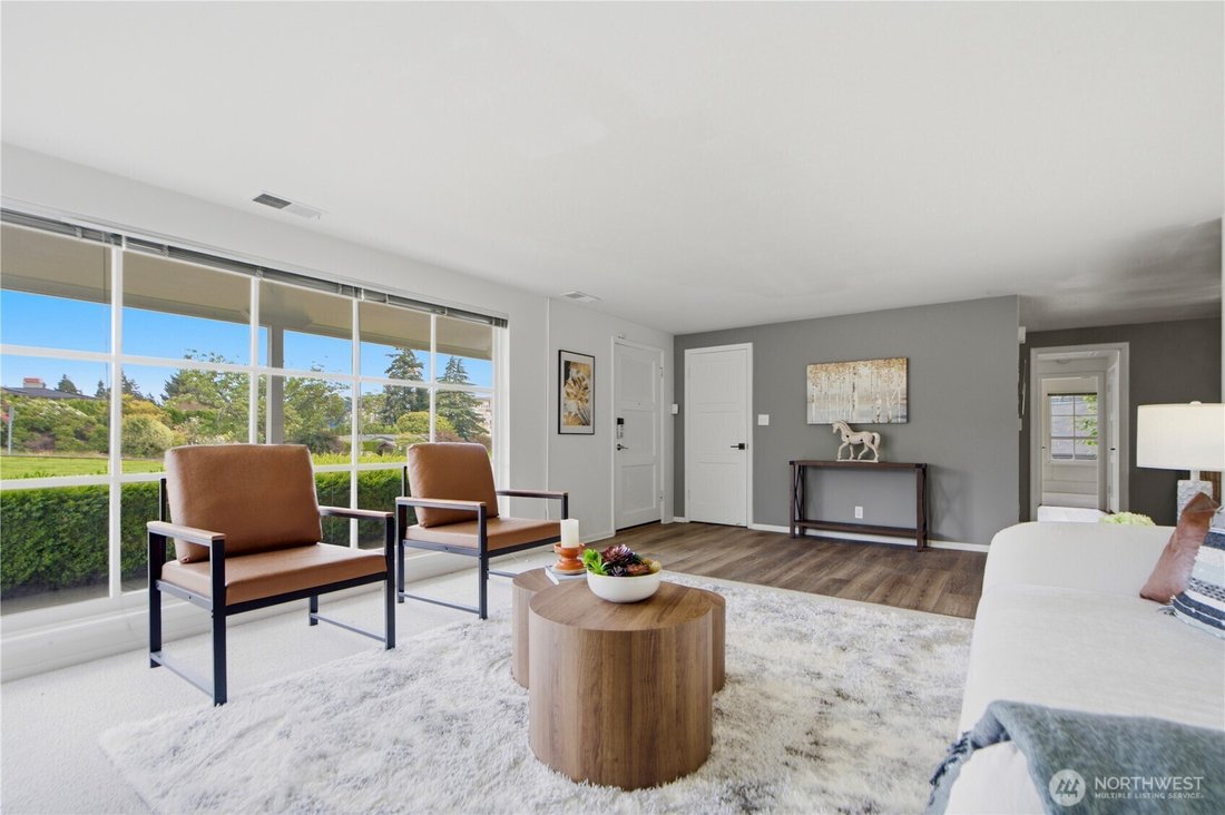 House in Bellevue, Washington, United States 3 - 18095889