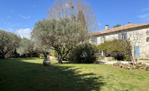 Country House in Uzès, Occitania, France 1