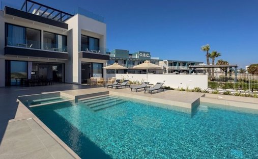 Villa in Ayia Napa, Cyprus 1