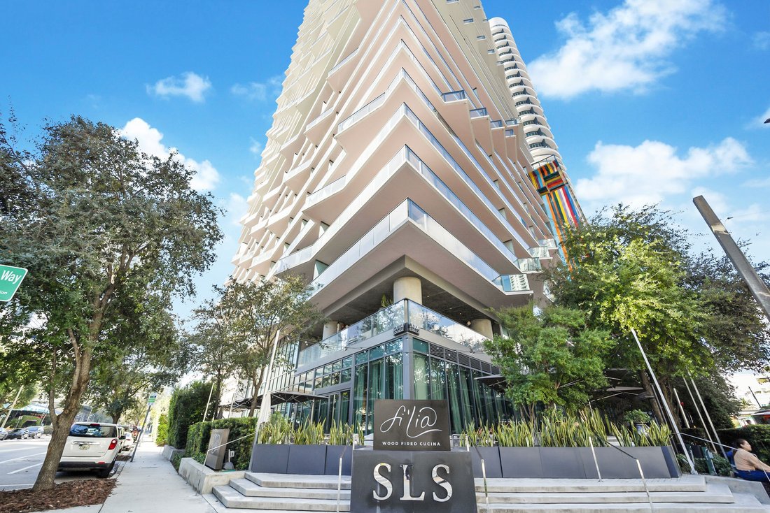 Condo in Miami, Florida, United States 2 - 18090744