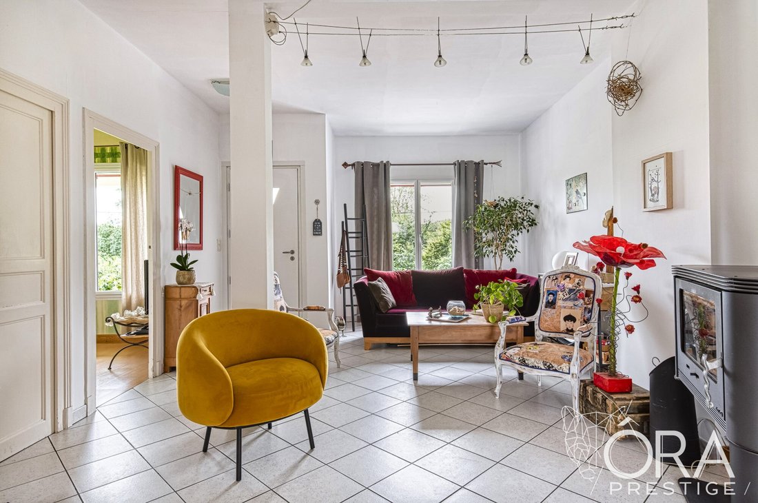 House in La Chesnaie, Les Ponts-de-Ce, France 2 - 18097591